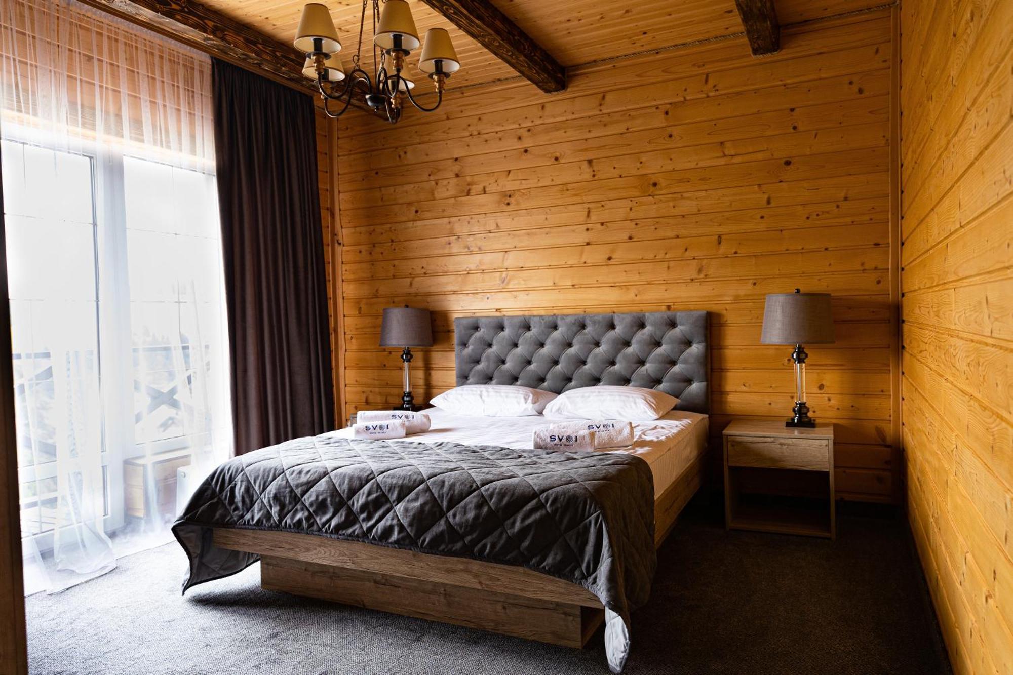 Svoi Hotel Поляница Экстерьер фото